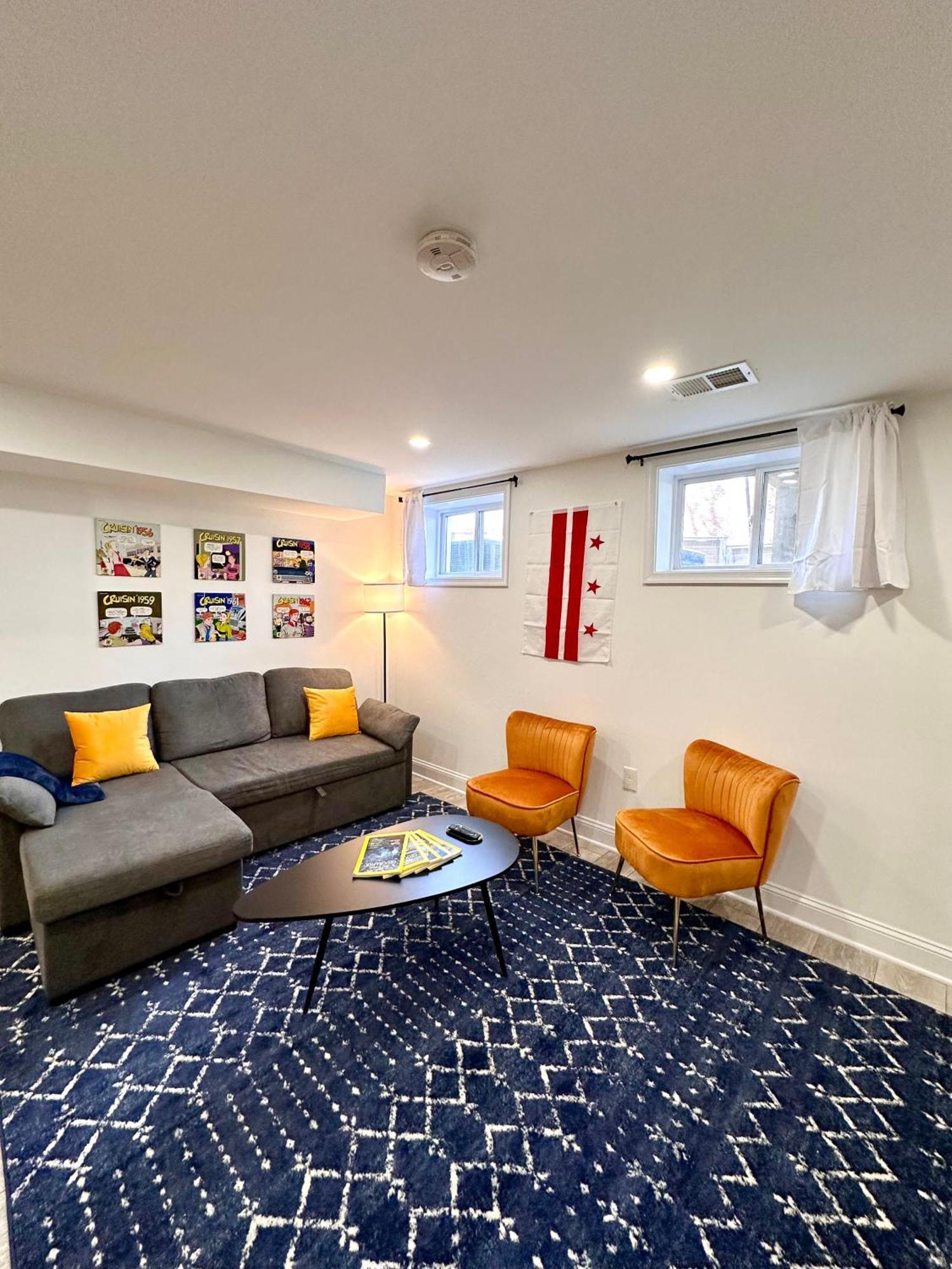 Stylish 1 Bed - 5 Min Walk To Metro, Free Parking! Apartment Washington Exterior photo